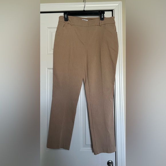 Carolina Belle women’s tan stretch pull on pants - size 12. Never worn. - Picture 1 of 5